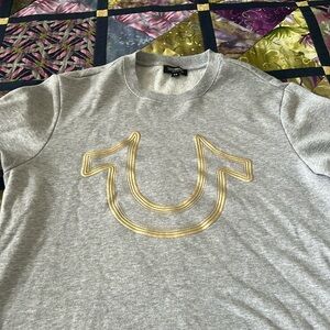 Men’s true religion sweater